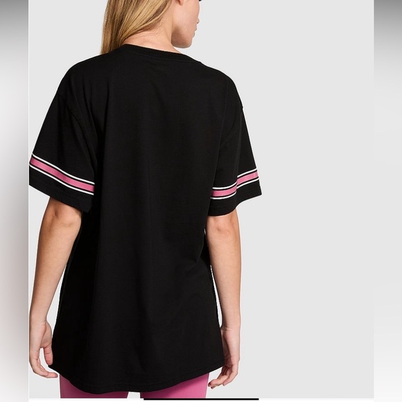 🔥VS Pink NEW RELEASE short sleeve campus tee sz XXL NWT - Picture 2 of 4